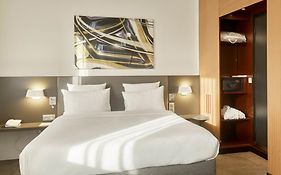 Novotel Suites Paris Nord 18ème